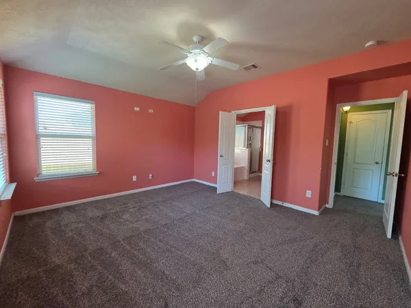 $1,900 | 13130 Majestic Pl Court, Houston, TX 77047