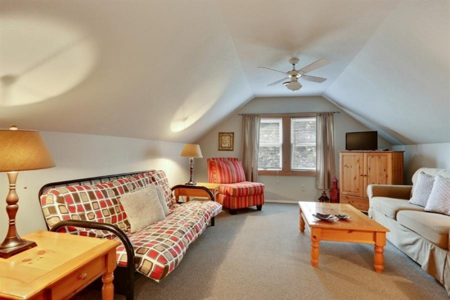 16070 Lakeshore Road Union Pier, MI 49129 - Photo 20 of 49 Upstairs Family Room