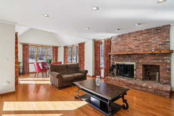 $1,999,000 | 11 Thaxton Road, Beverly, MA 01915