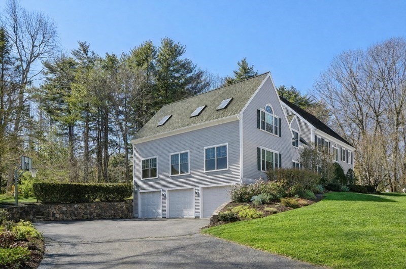 11 Thaxton Road Beverly, MA 01915 - Photo 38 of 40