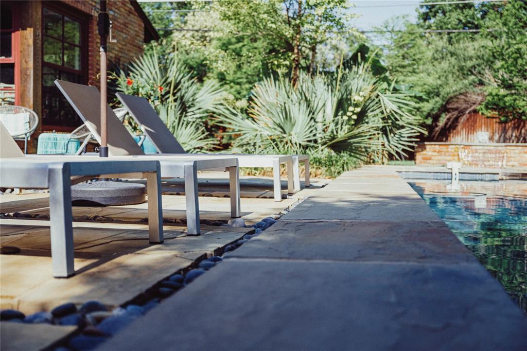 5301 West Mockingbird Lane Dallas, TX 75209 - Photo 15 of 35 a view of outdoor space and yard