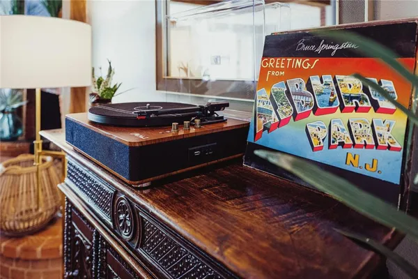 $18,000 | 5301 West Mockingbird Lane, Dallas, TX 75209