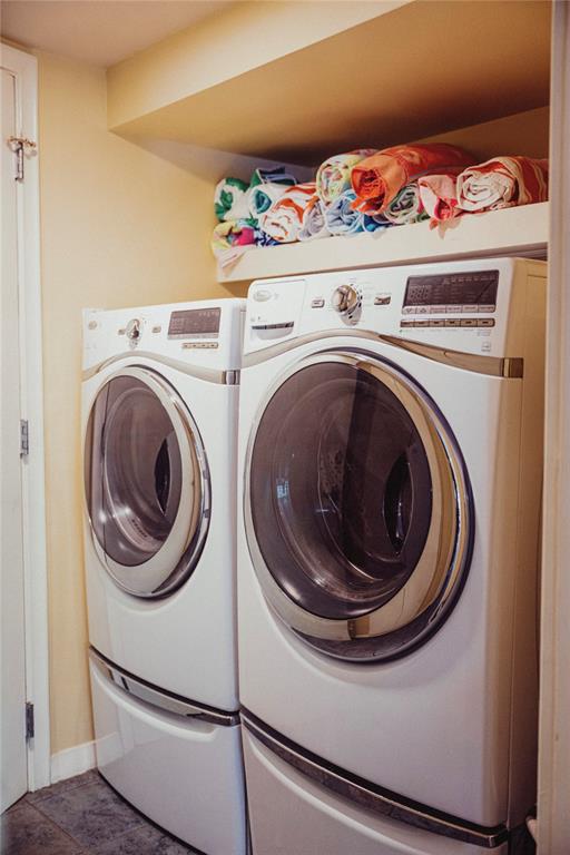 5301 West Mockingbird Lane Dallas, TX 75209 - Photo 32 of 35 a utility room with dryer and washer