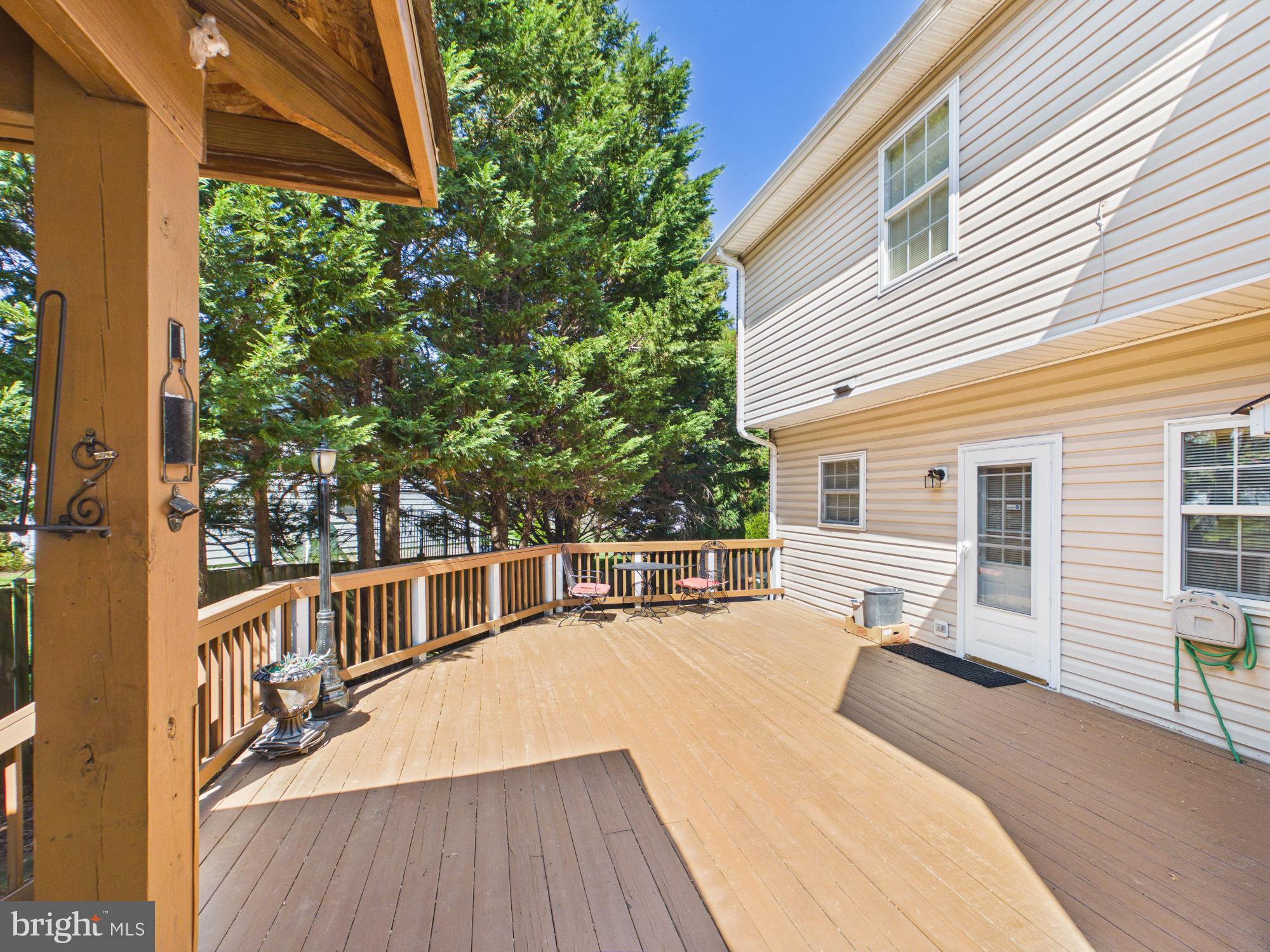 7801 Ridgewood Drive Annandale, VA 22003 - Photo 56 of 72 a view of a balcony with chairs