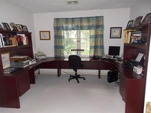 40 Armsby Road Sutton, MA 01590 - Photo 12 of 22