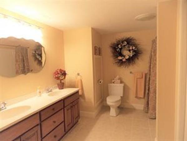 40 Armsby Road Sutton, MA 01590 - Photo 17 of 22