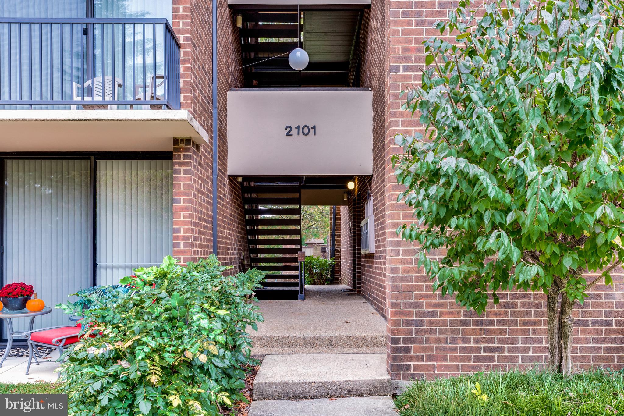 2101 Walsh View Terrace, Unit 17202 Silver Spring, MD 20902 - Photo 1 of 46 Gallery Image 1