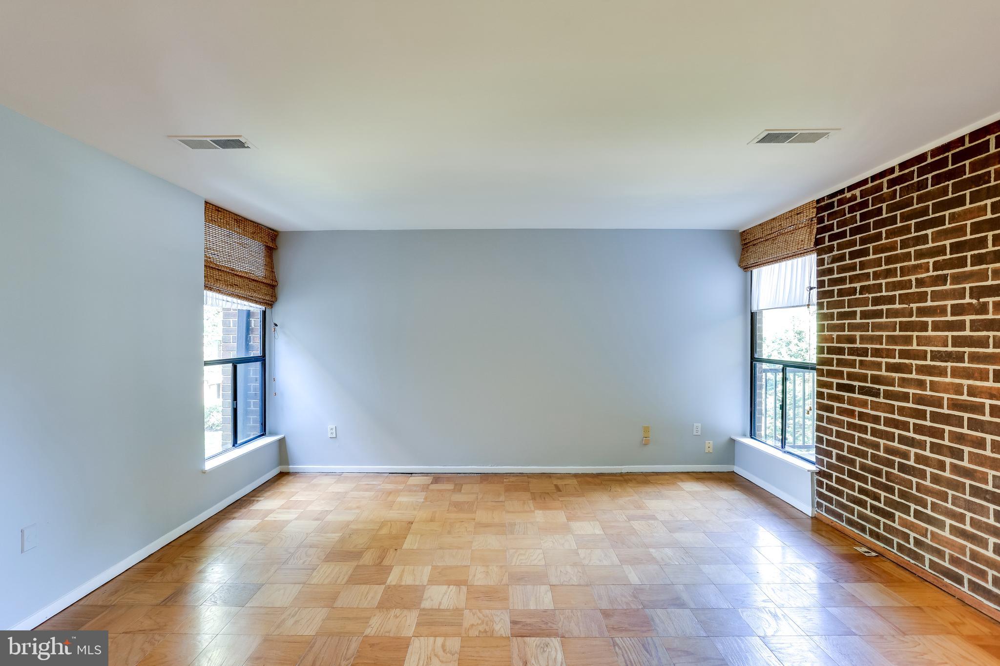 2101 Walsh View Terrace, Unit 17202 Silver Spring, MD 20902 - Photo 17 of 46 Gallery Image 17