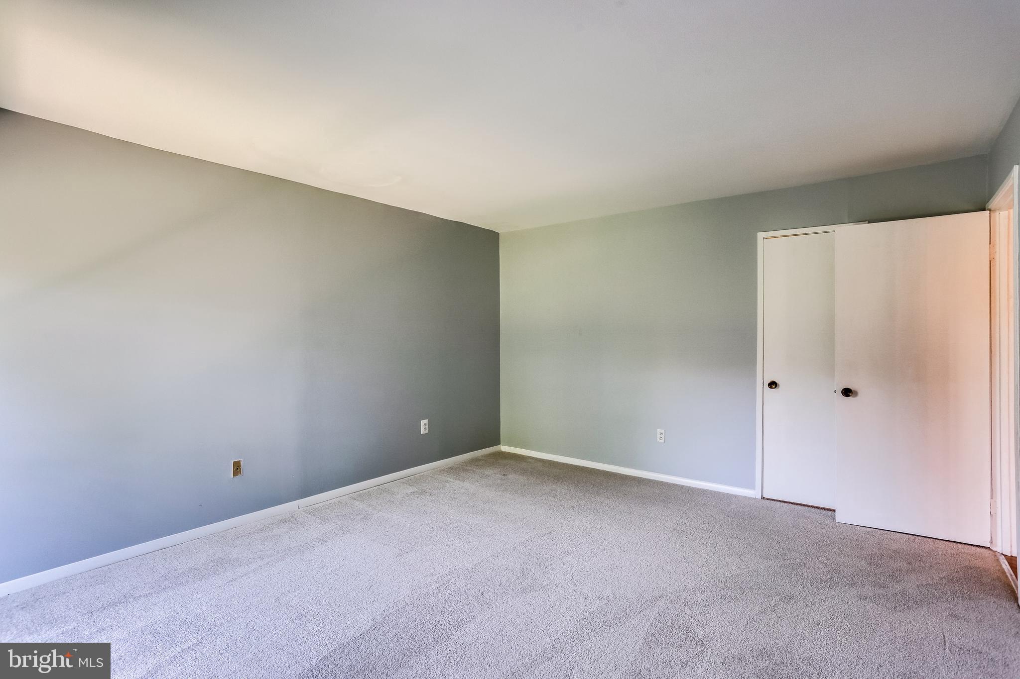 2101 Walsh View Terrace, Unit 17202 Silver Spring, MD 20902 - Photo 25 of 46 Gallery Image 25