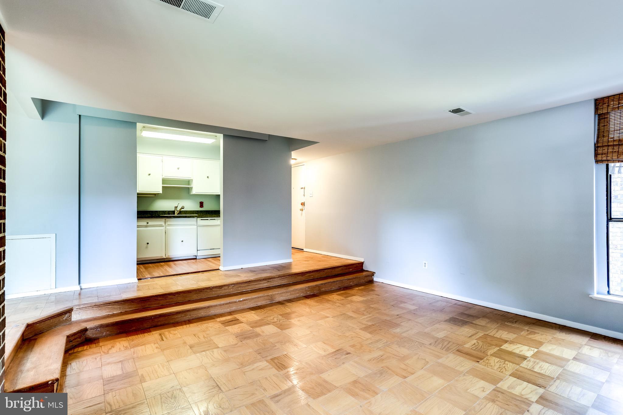2101 Walsh View Terrace, Unit 17202 Silver Spring, MD 20902 - Photo 8 of 46 Gallery Image 8