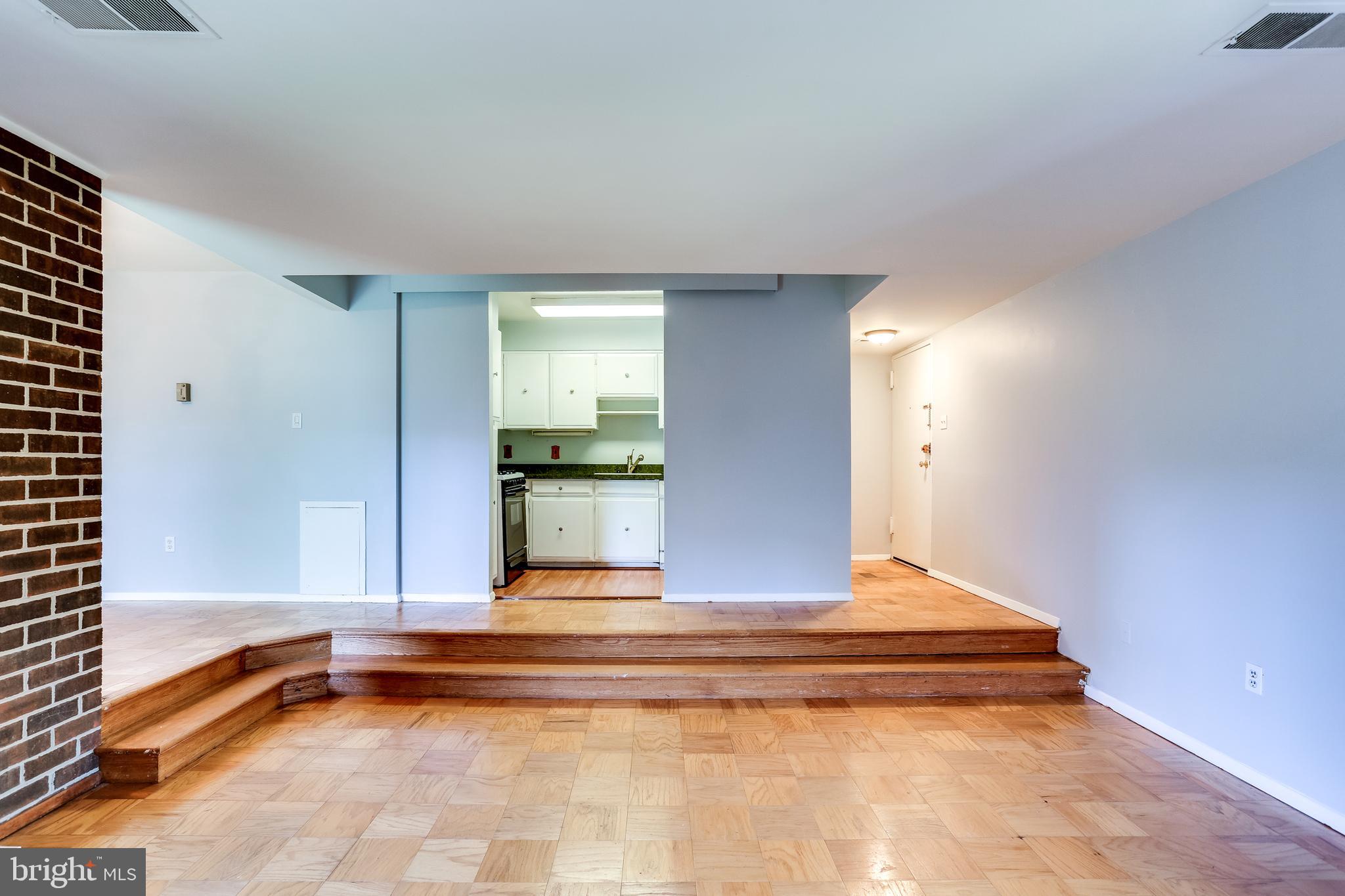 2101 Walsh View Terrace, Unit 17202 Silver Spring, MD 20902 - Photo 9 of 46 Gallery Image 9
