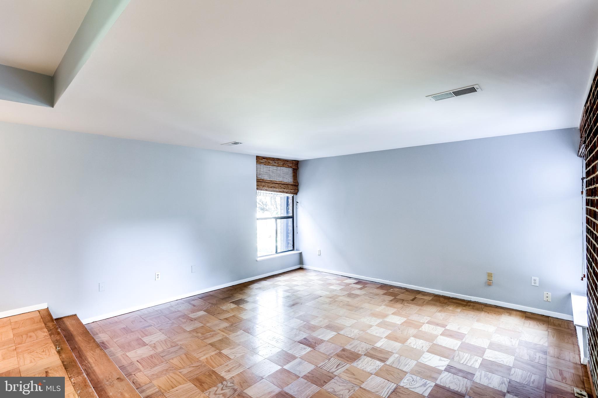 2101 Walsh View Terrace, Unit 17202 Silver Spring, MD 20902 - Photo 10 of 46 Gallery Image 10