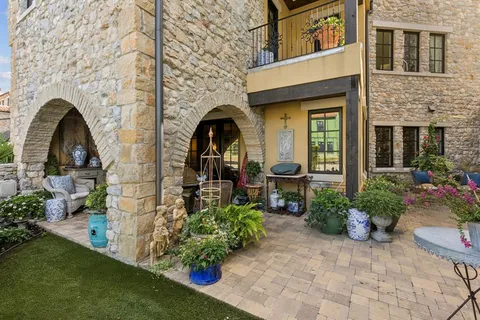 $2,275,000 | 10 Comillas Drive, Westlake, TX 76262