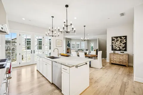 $2,275,000 | 10 Comillas Drive, Westlake, TX 76262