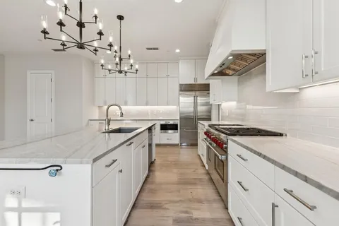 $2,275,000 | 10 Comillas Drive, Westlake, TX 76262