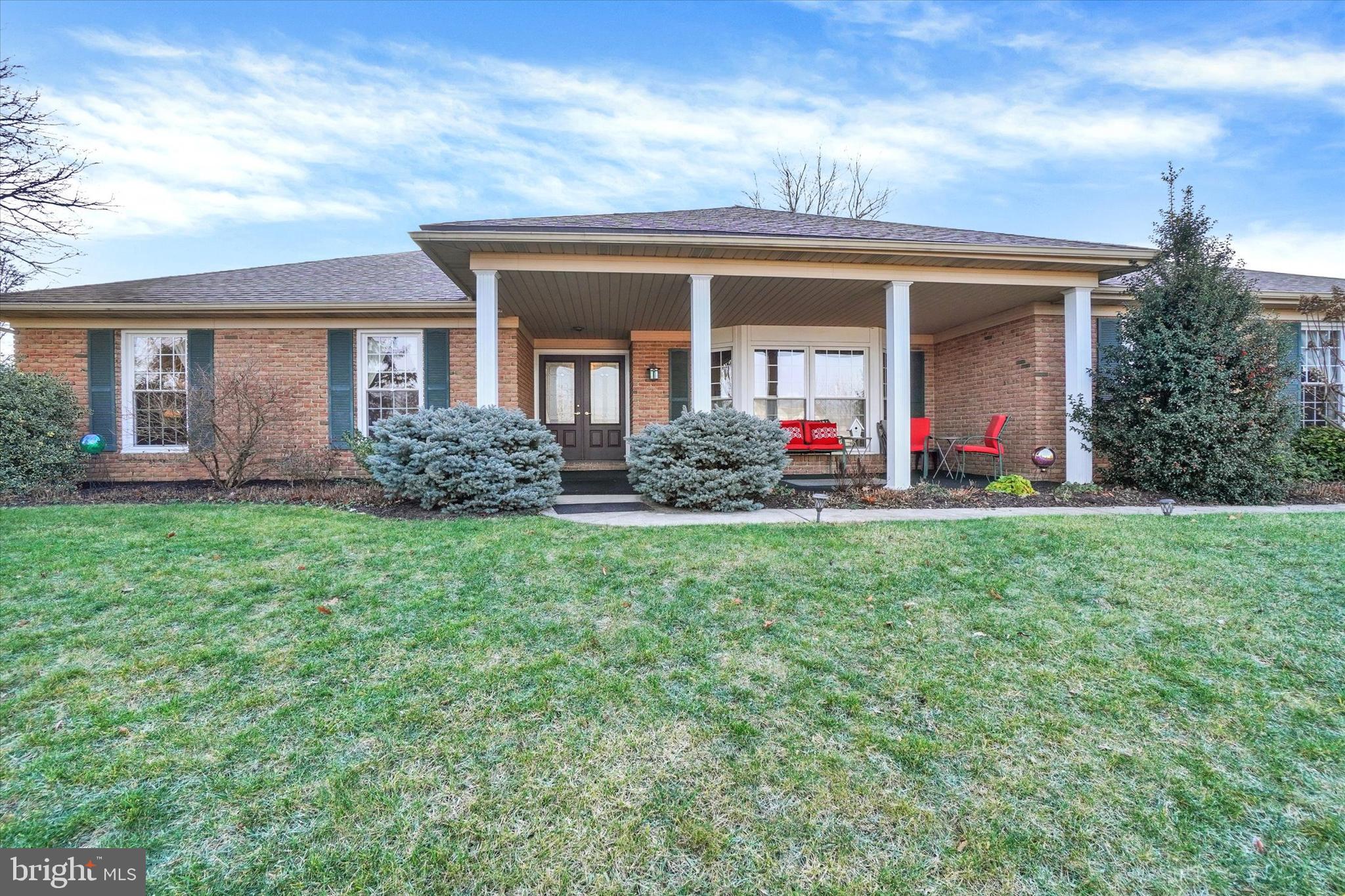 3510 Pebble Ridge Drive York, PA 17402 - Photo 2 of 41 Gallery Image 2