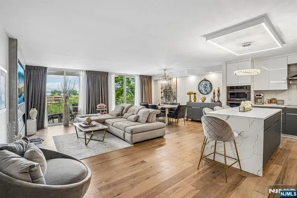 $950,000 | 1055 River Road, Unit 408, Edgewater, NJ 07020