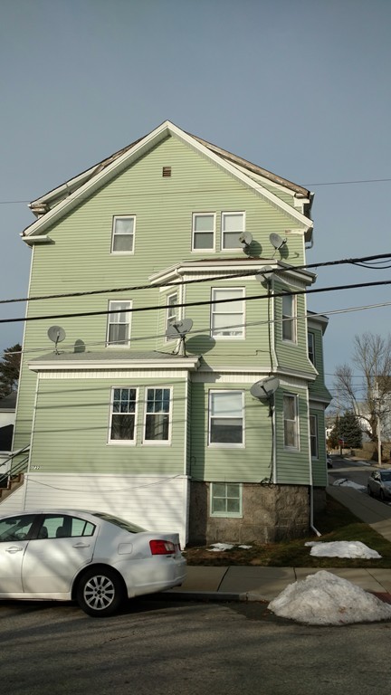 722 Locust Street Fall River, MA 02720 - Photo 3 of 20 Gallery Image 3
