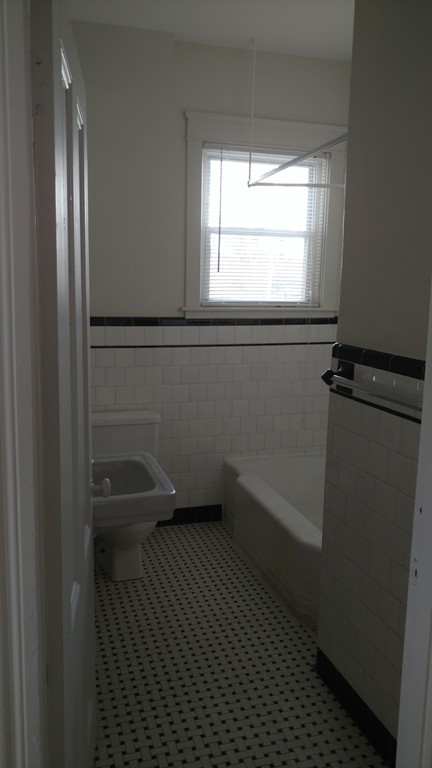 722 Locust Street Fall River, MA 02720 - Photo 8 of 20 Gallery Image 8