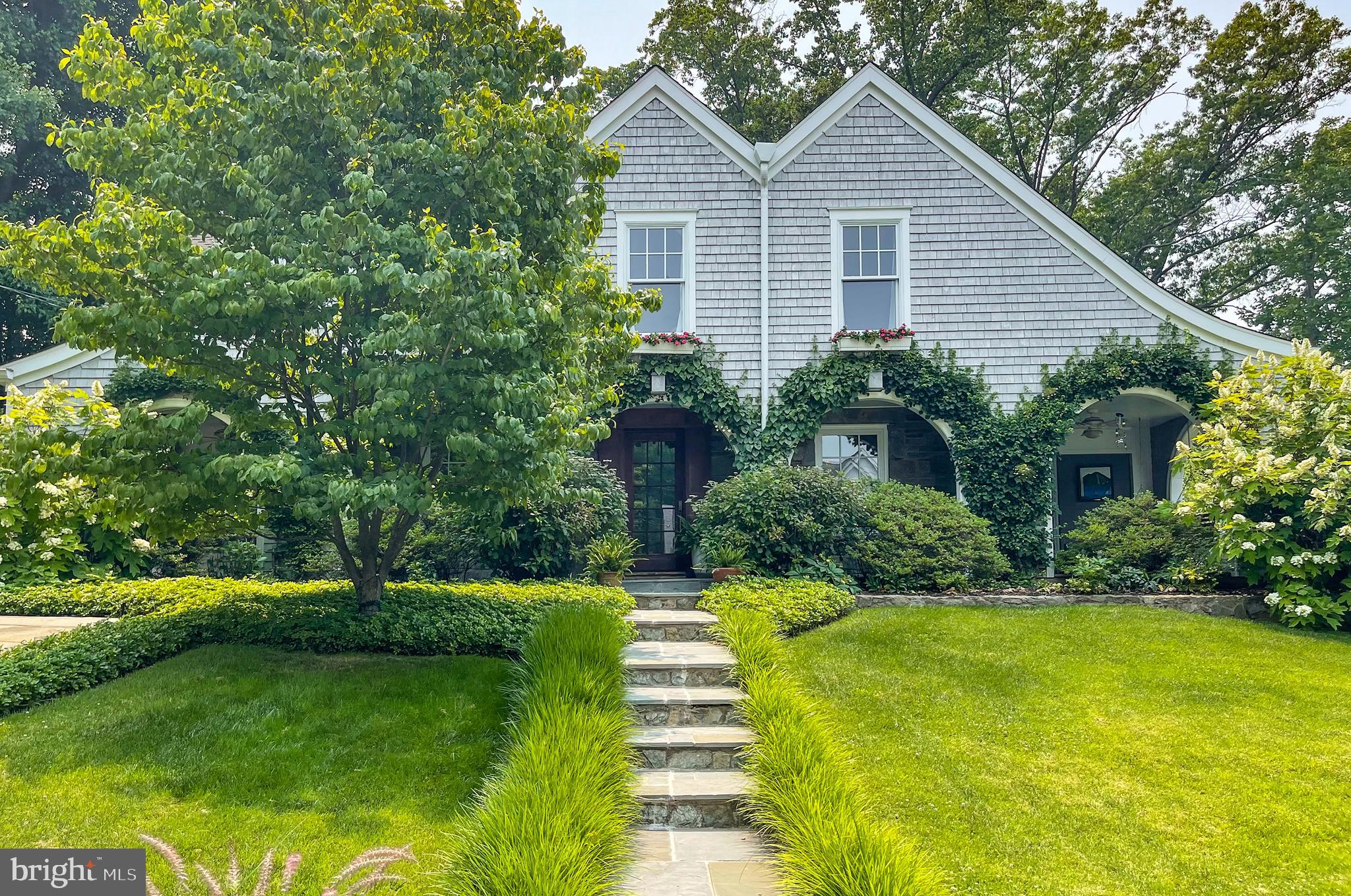 2800 Greenvale Street Chevy Chase, MD 20815 - Photo 2 of 77