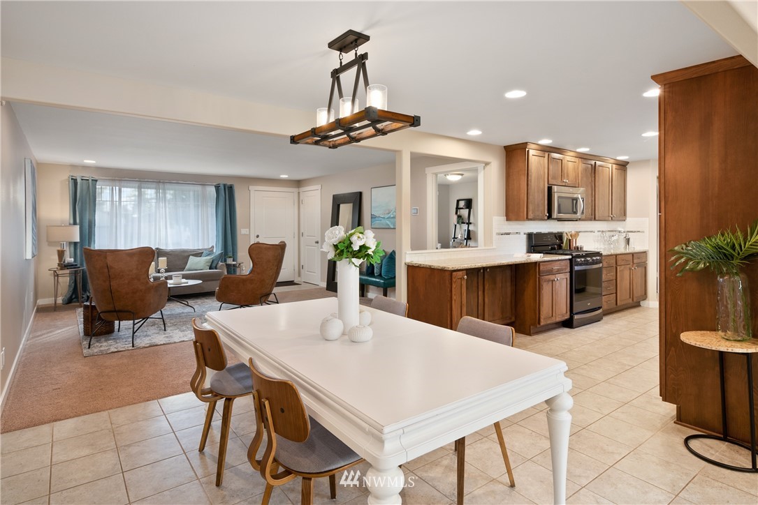 2228 Northeast 20th Street Renton, WA 98056 - Photo 13 of 37 Gallery Image 13