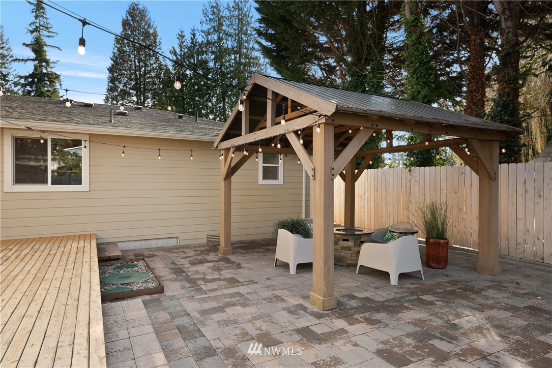 2228 Northeast 20th Street Renton, WA 98056 - Photo 30 of 37 Gallery Image 30