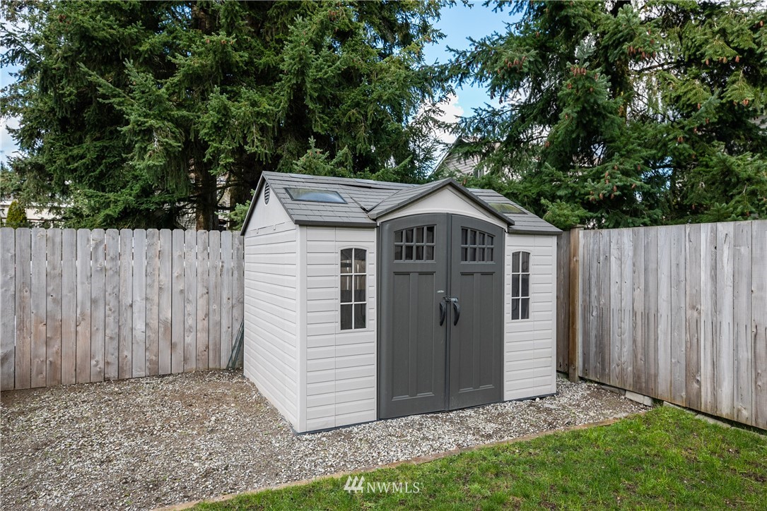 2228 Northeast 20th Street Renton, WA 98056 - Photo 34 of 37 Gallery Image 34