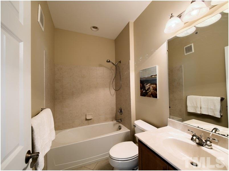 10511 Sablewood Drive, Unit 103 Raleigh, NC 27617 - Photo 18 of 25