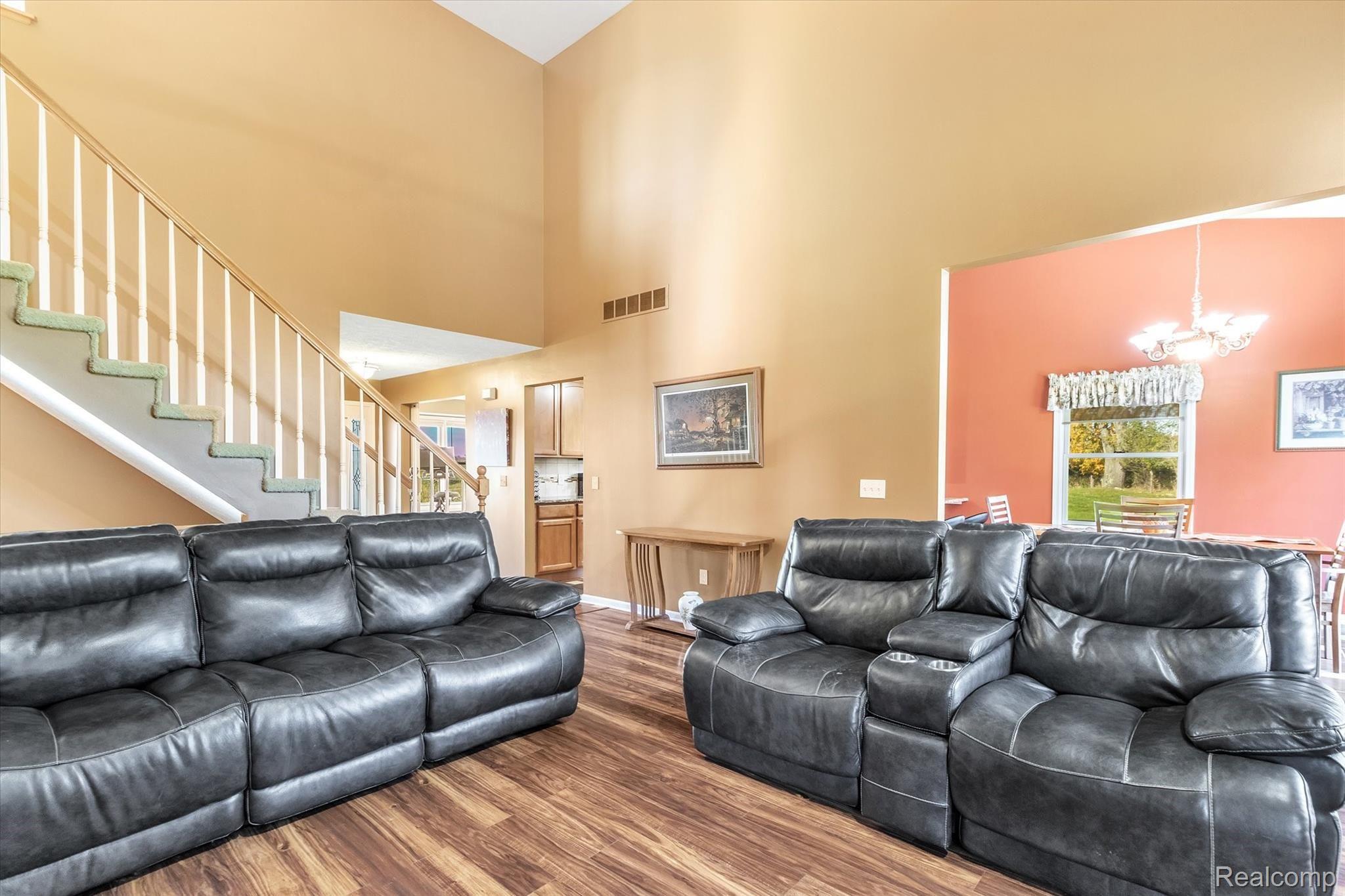 4511 Bull Run Road Gregory, MI 48137 - Photo 8 of 46 09-4511-Bull-Run-WindowStill-Real-Estate-Photography-9.jpg