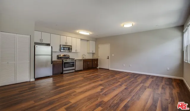 $3,649 | 1033 Doreen Place, Unit B, Venice, CA 90291