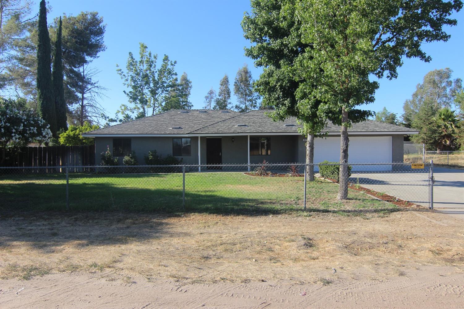 18371 Daley Road Madera, CA 93638 - Photo 1 of 33 Gallery Image 1