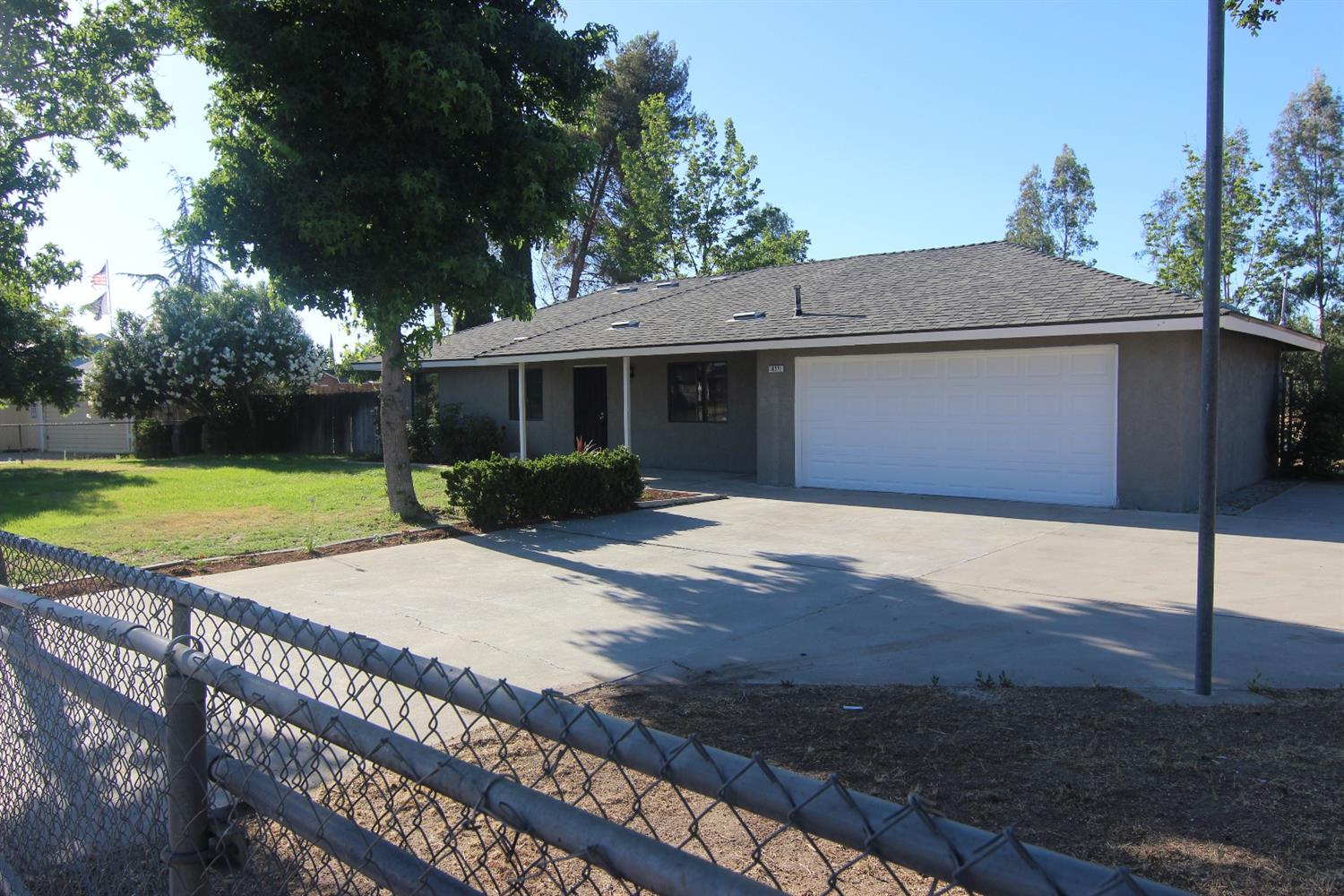 18371 Daley Road Madera, CA 93638 - Photo 2 of 33 Gallery Image 2
