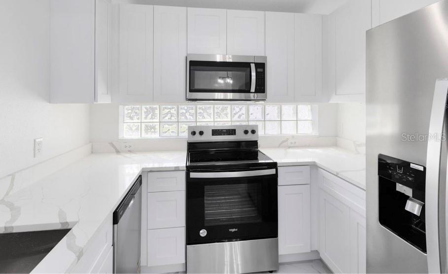 3383 Hamlet Loop Winter Park, FL 32792 - Photo 4 of 14