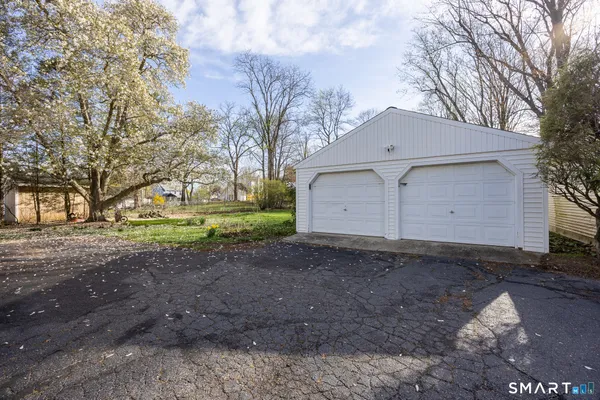 $339,900 | 480 Burlington Avenue, Bristol, CT 06010