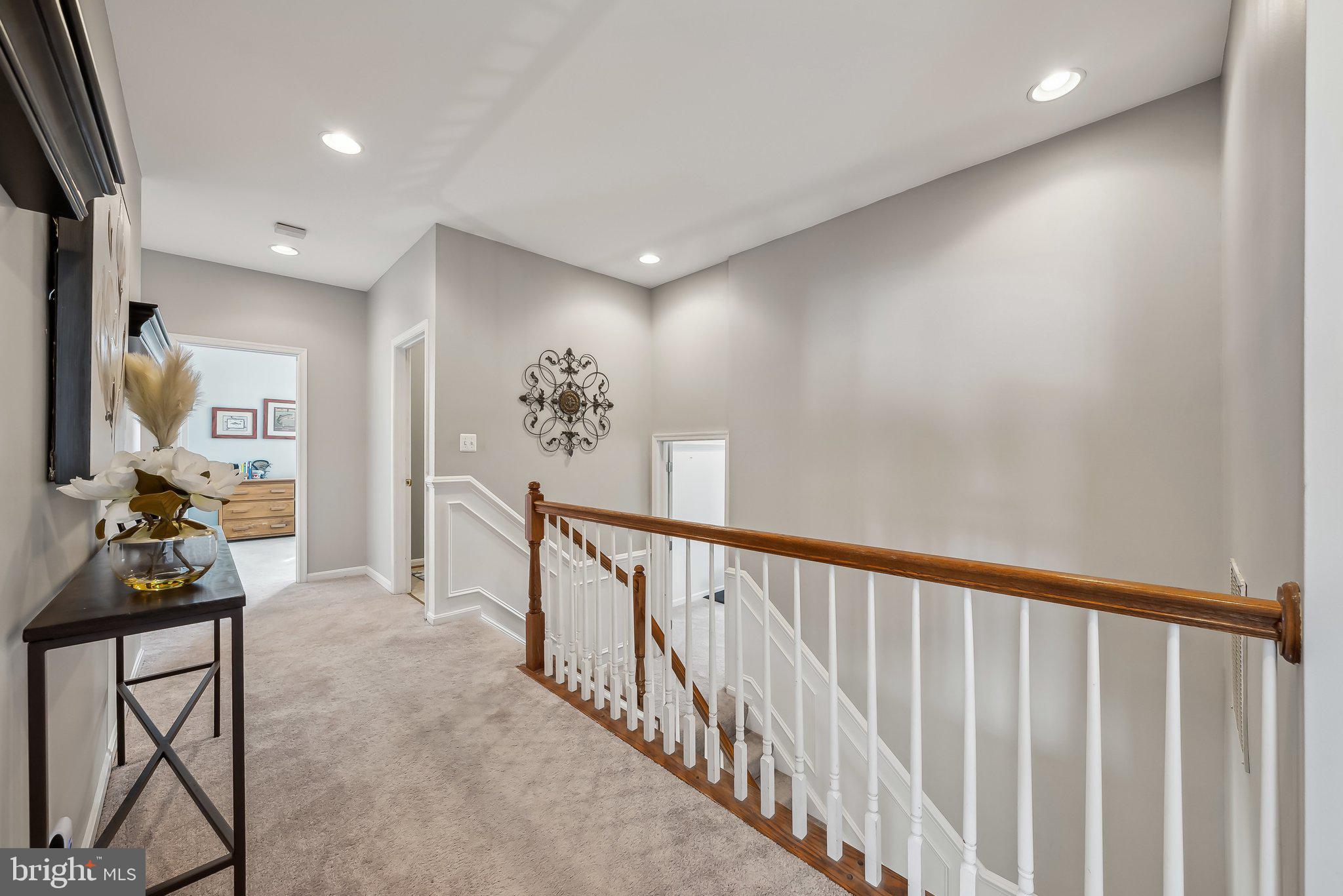 9061 Roaring Spring Loop Bristow, VA 20136 - Photo 27 of 55 a view of a hallway