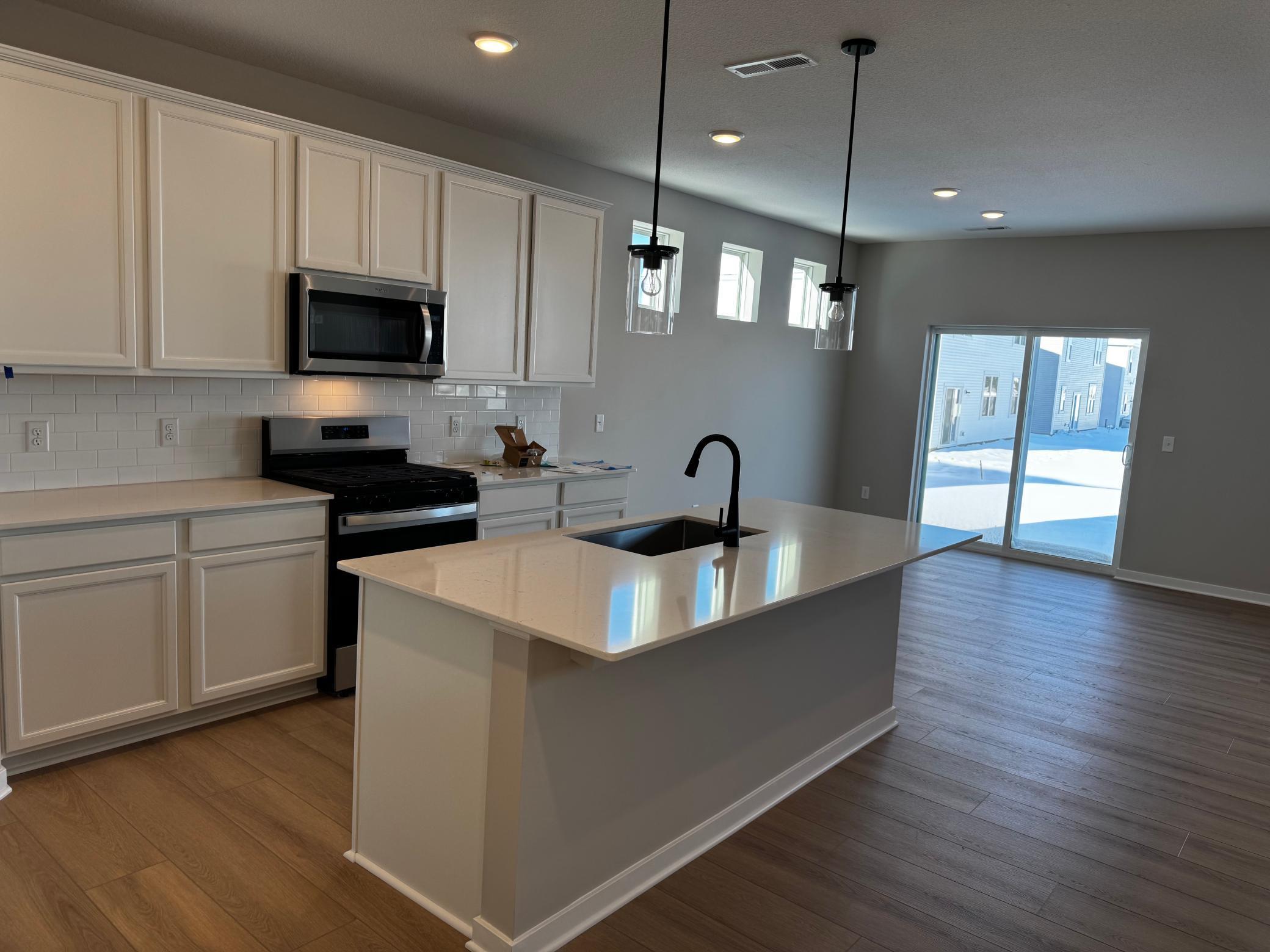 12732 Farnham Lane Rogers, MN 55374 - Photo 3 of 14