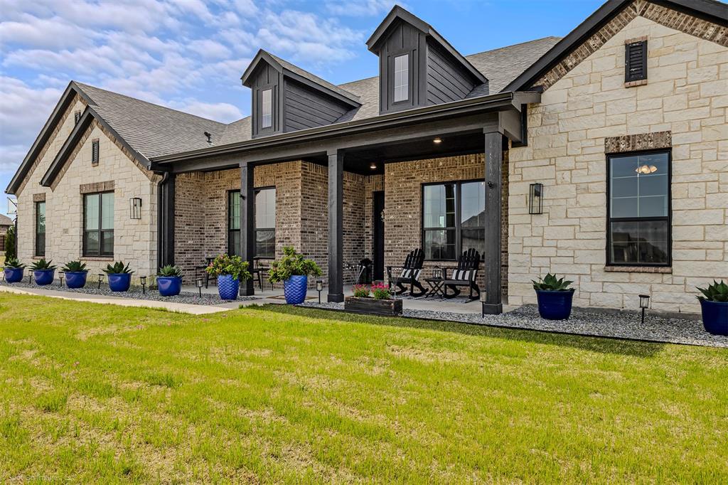 6513 Earley Way Forney, TX 75126 - Photo 4 of 36