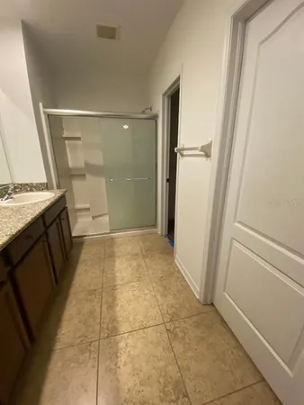 $2,975 | 7821 Tuscany Woods Drive, Tampa, FL 33647