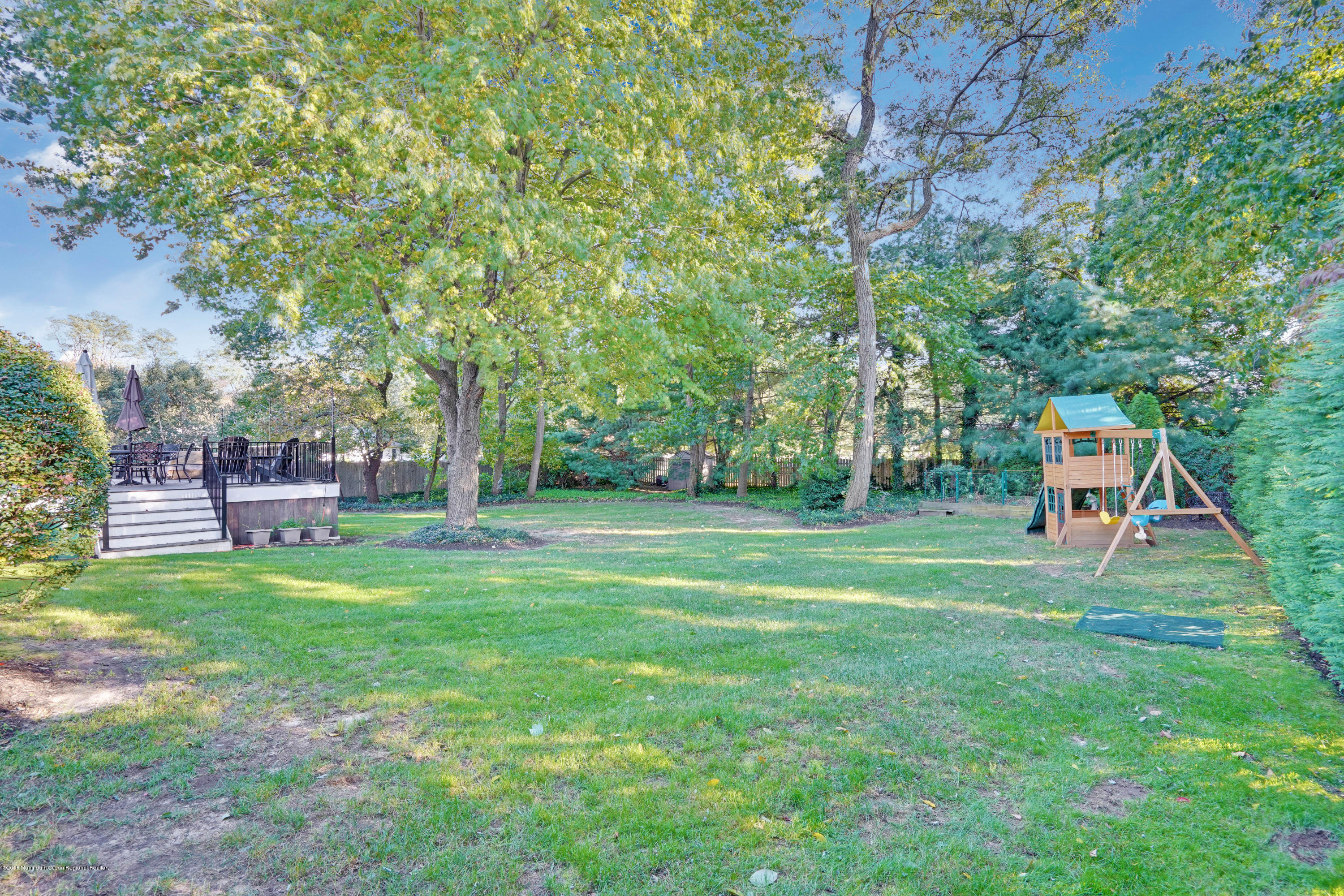 29 Rozbern Drive Eatontown, NJ 07724 - Photo 3 of 30 mjb00521-mjb00525
