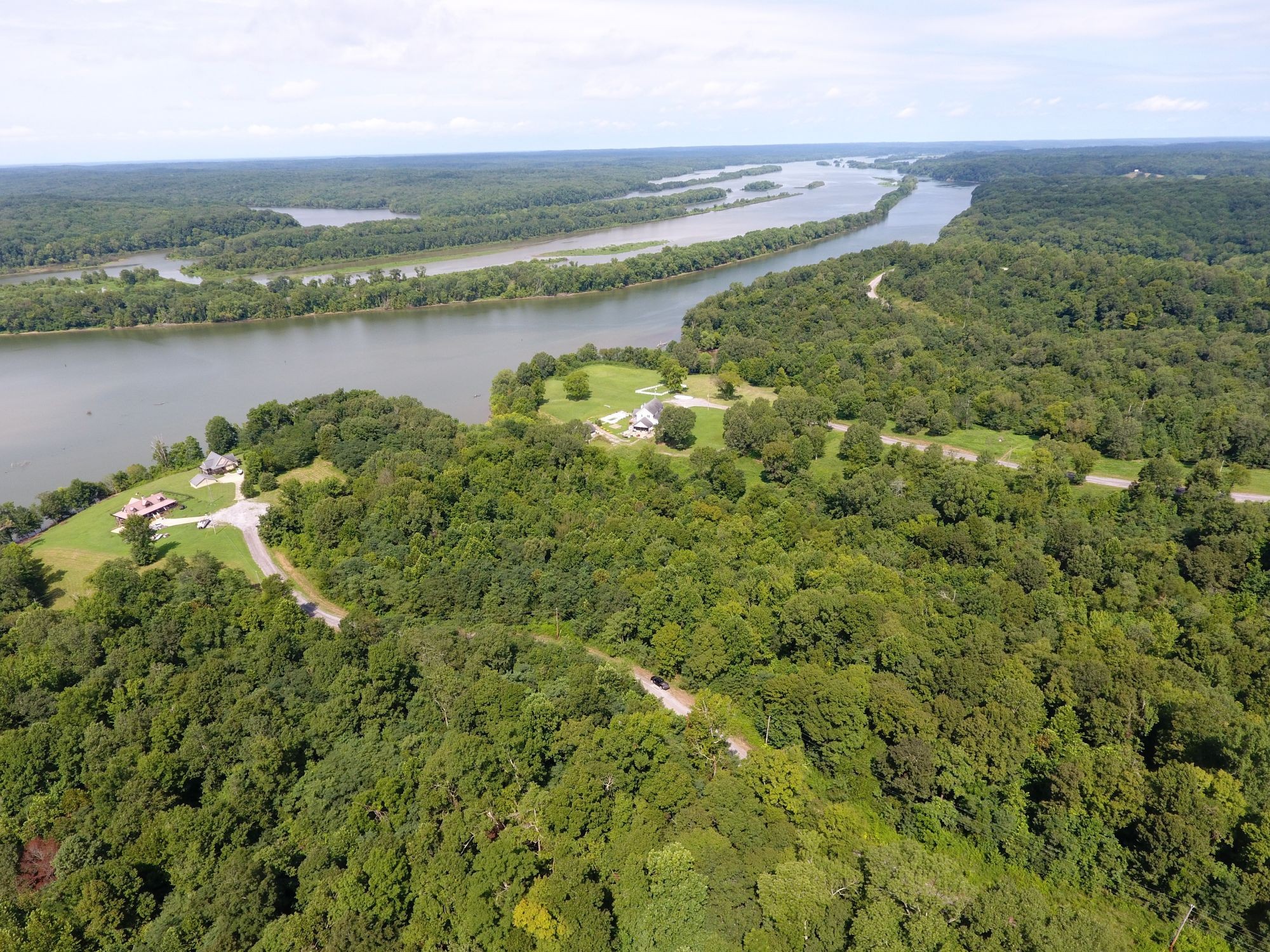 0 Diamond Point Drive Bumpus Mills, TN 37028 - Photo 8 of 20 a view of a lake with a mountain