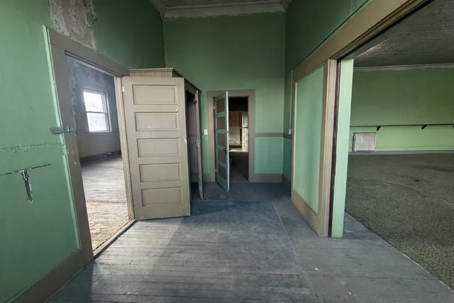 $1,500 | 128 Nanticoke Avenue, Unit 3, Endicott, NY 13760