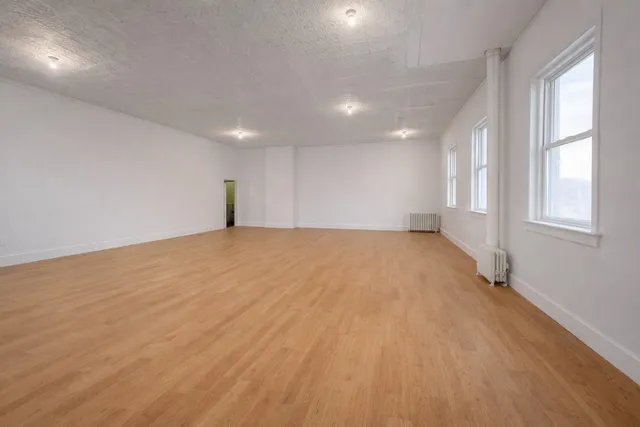 $1,500 | 128 Nanticoke Avenue, Unit 3, Endicott, NY 13760