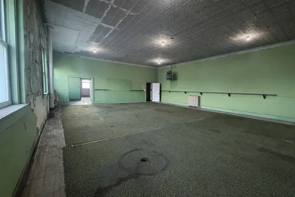 $1,300 | 128 Nanticoke Avenue, Unit 3, Endicott, NY 13760