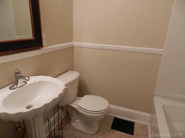 1701 Linwood Road Gastonia, NC 28052 - Photo 16 of 24 Gallery Image 16