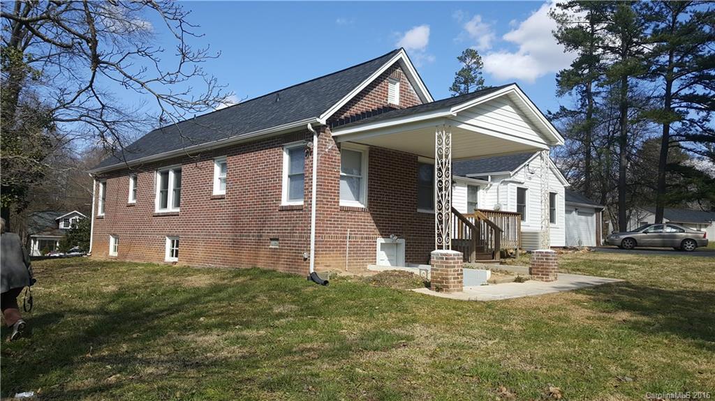 1701 Linwood Road Gastonia, NC 28052 - Photo 9 of 24 Gallery Image 9