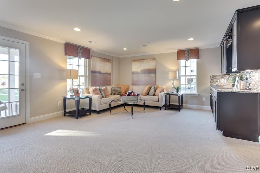 2309 Raya Way Easton, PA 18045 - Photo 2 of 10 Gallery Image 2