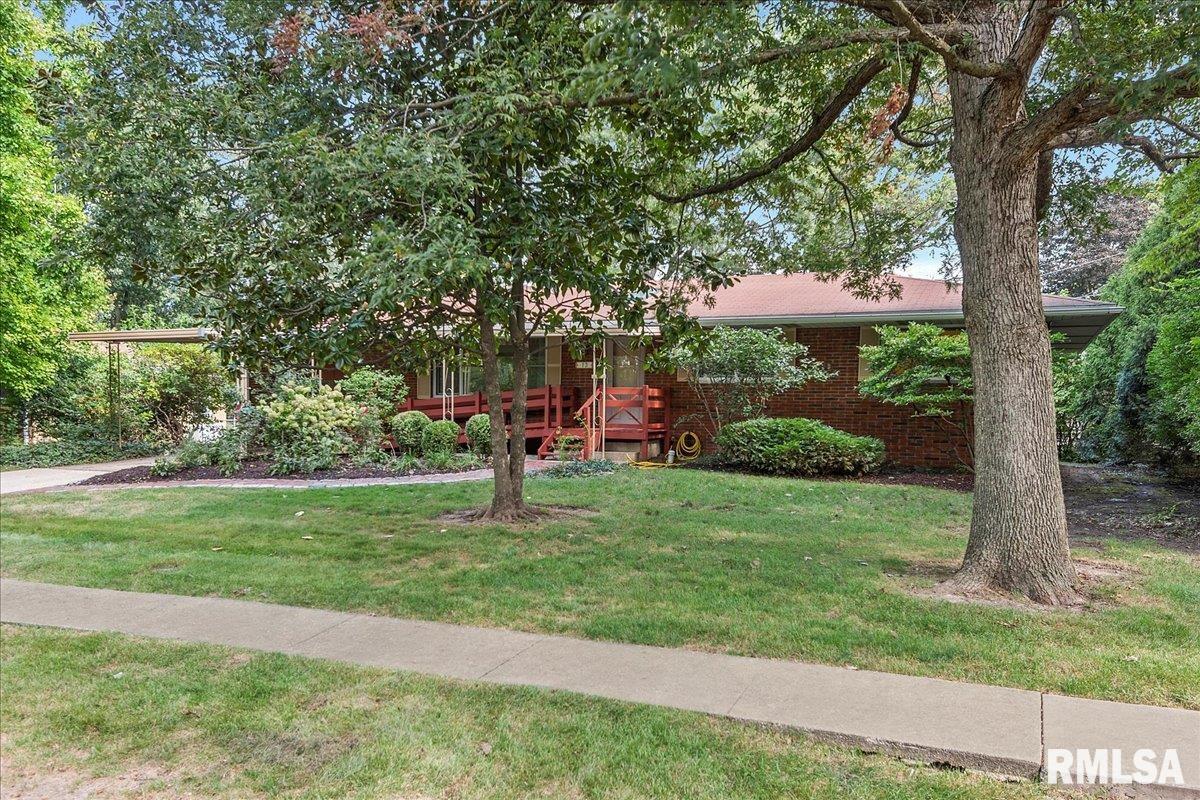 13 Sherry Lane Rochester, IL 62563 - Photo 3 of 43