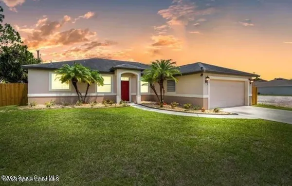 $2,800 | 463 Eldron Boulevard Southeast, Palm Bay, FL 32907