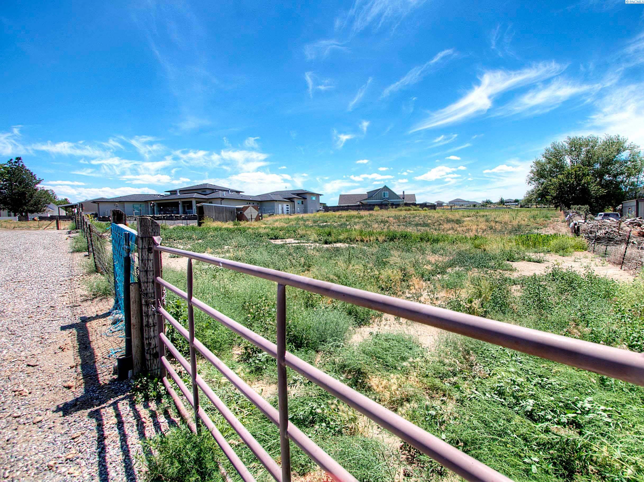 4004 South Bermuda Road Kennewick, WA 99338 - Photo 41 of 43 Gallery Image 41