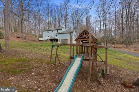 $685,000 | 151 Autumn Court, Huntingtown, MD 20639